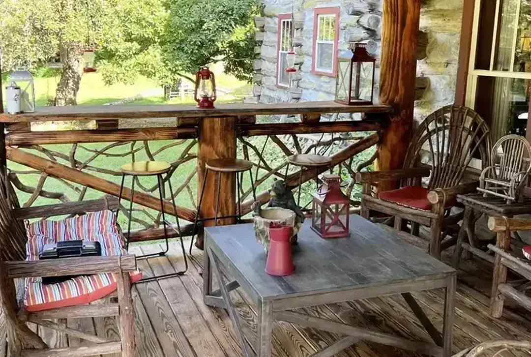 Image of tables and Chairs on Porch